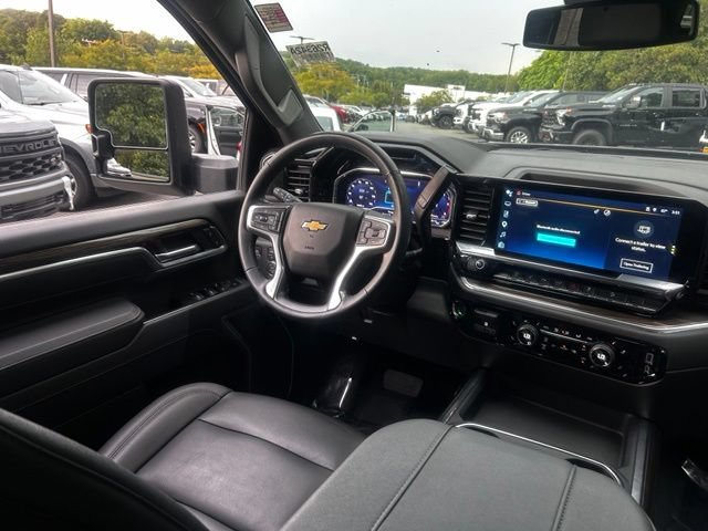 Certified 2025 Chevrolet Silverado 3500 LT w/ All Star Edition AWD/4WD image 19