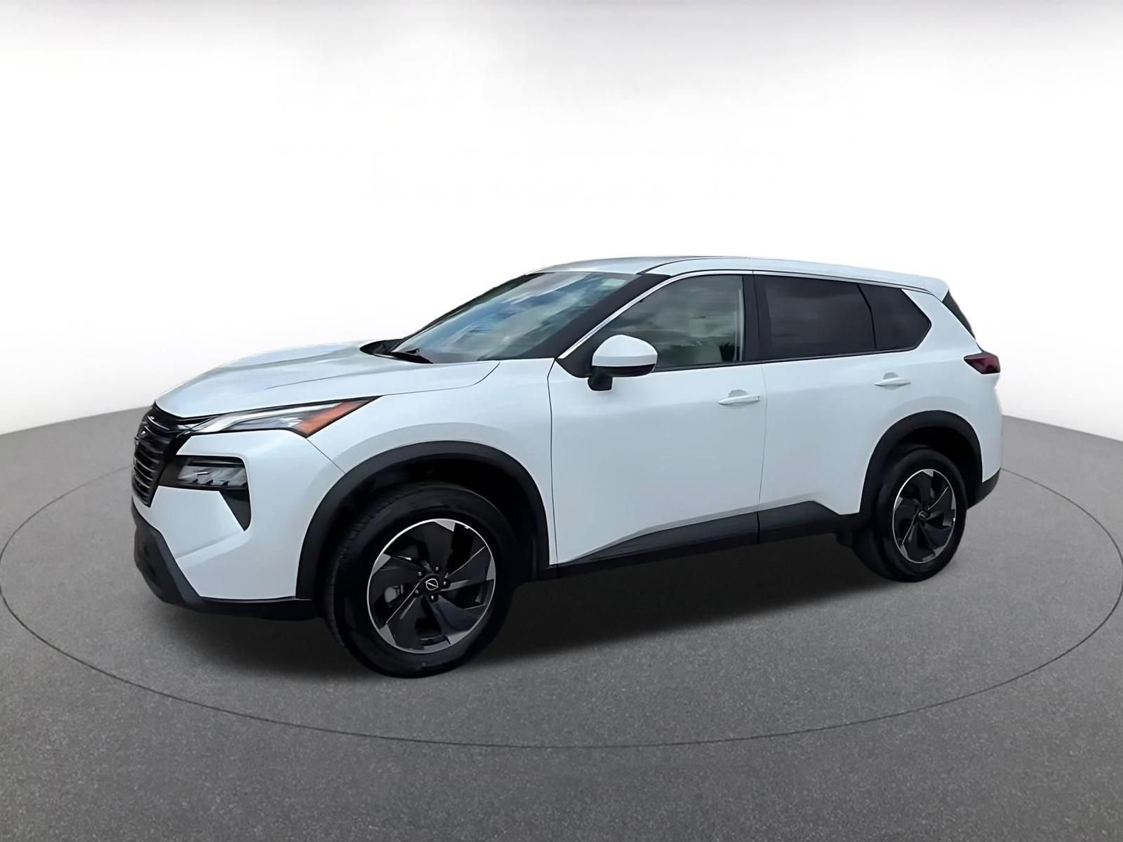 Used 2025 Nissan Rogue SV FWD image 8