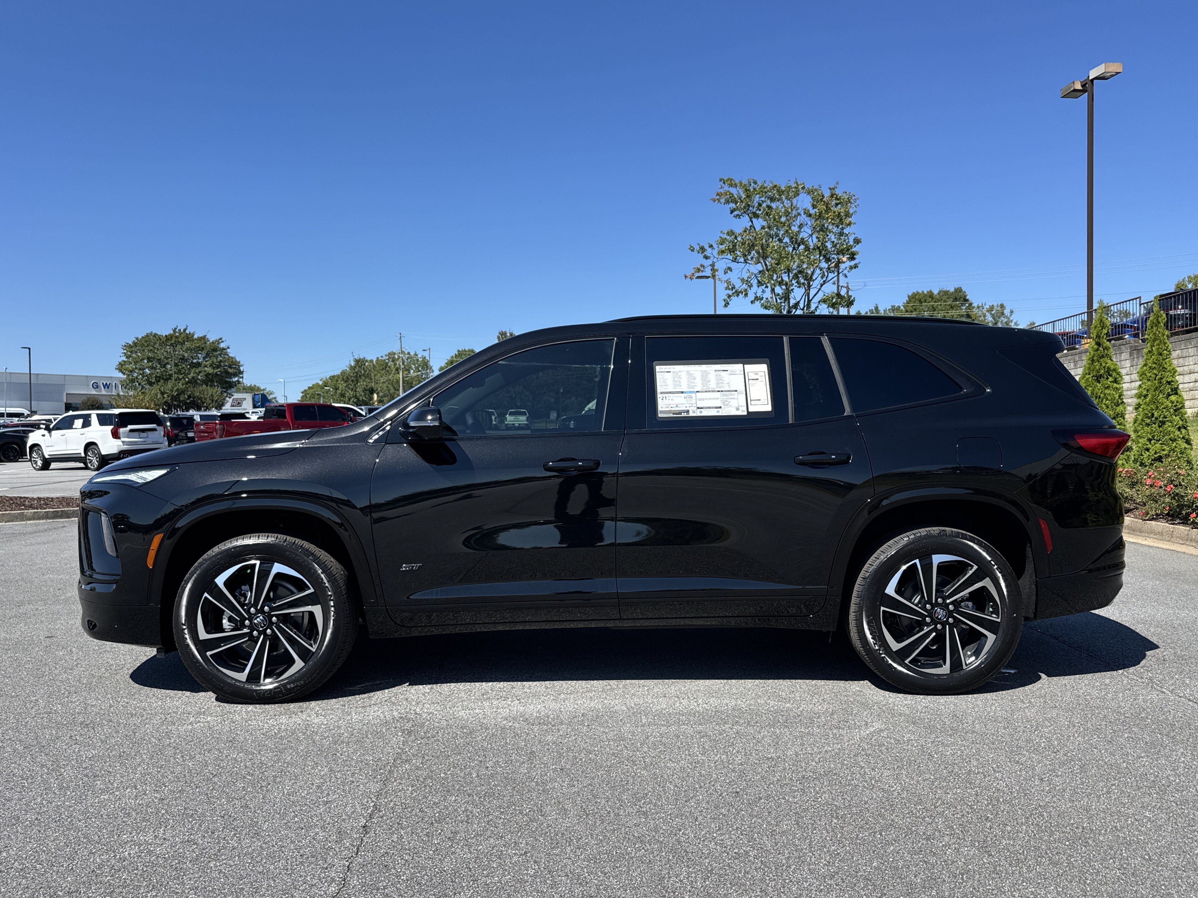 New 2027 Buick Enclave Sport Touring w/ Power Package AWD/4WD image 7