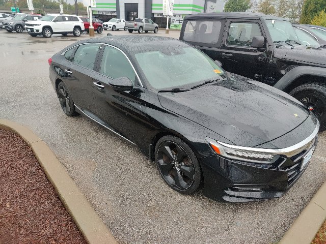 Used 2020 Honda Accord Touring image 19