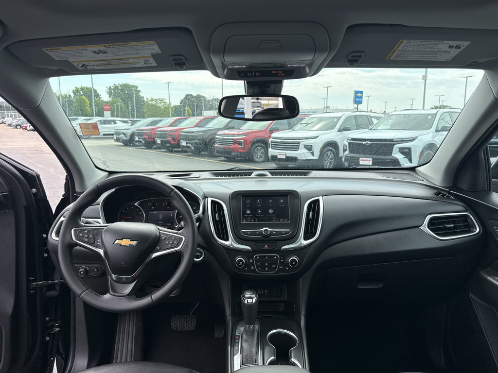 Used 2020 Chevrolet Equinox LT w/ Midnight Edition FWD image 28
