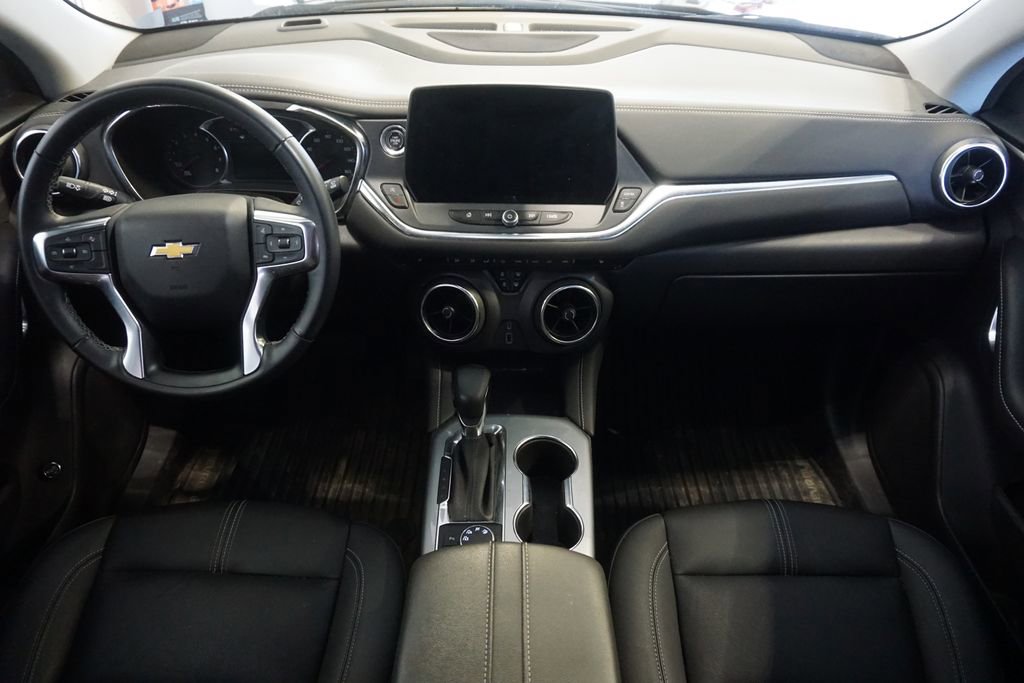 Used 2024 Chevrolet Blazer LT AWD/4WD image 26