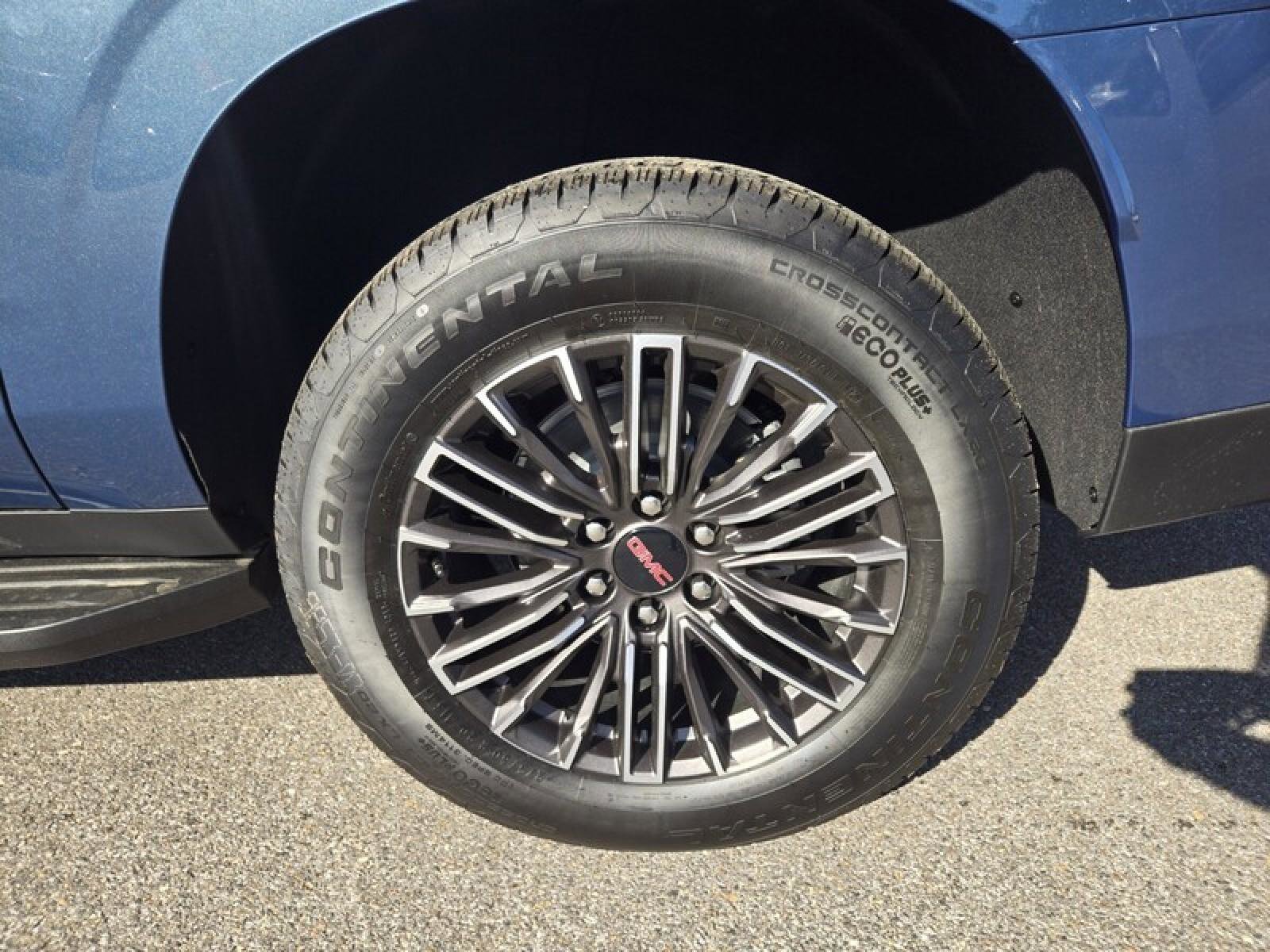 New 2026 GMC Yukon XL Elevation w/ Elevation Premium Package image 10