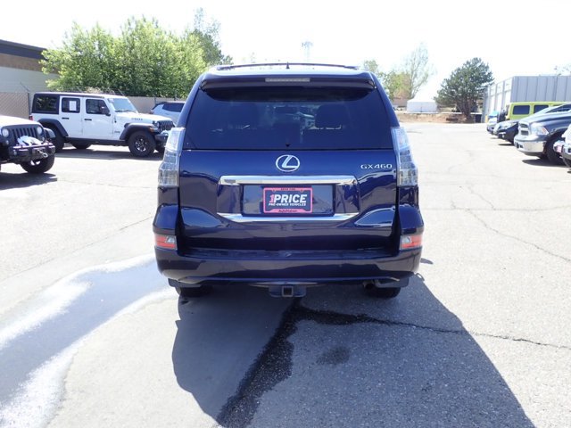 Used 2017 Lexus GX 460 w/ Navigation Package image 3