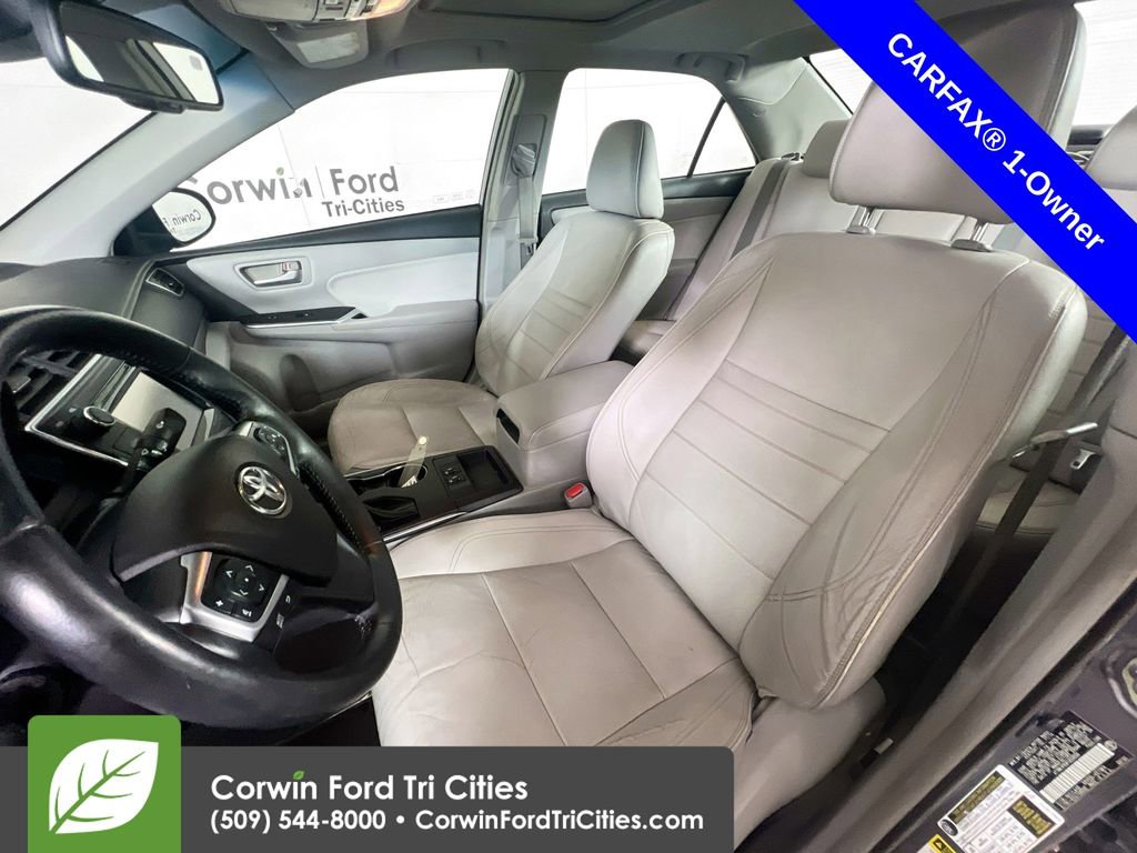 Used 2015 Toyota Camry XLE w/ Advanced Technology Package image 25