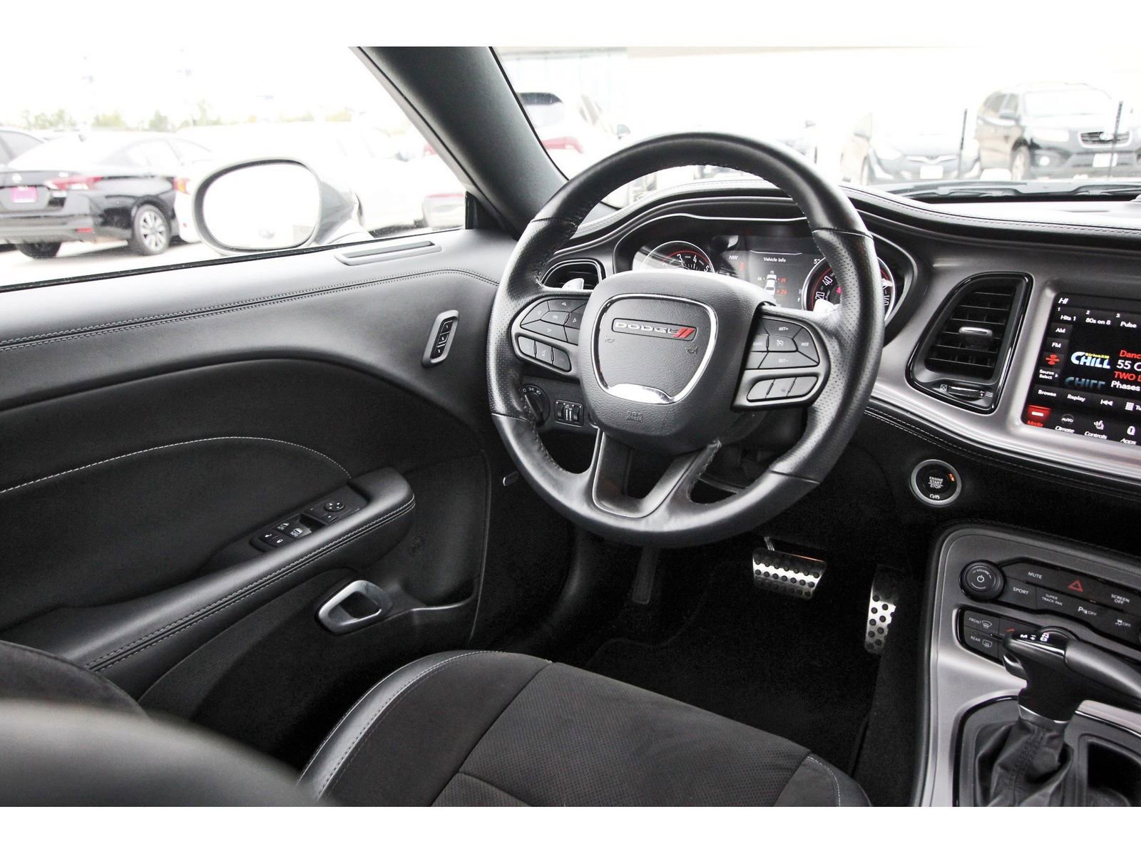 Used 2023 Dodge Challenger R/T w/ Plus Package image 12