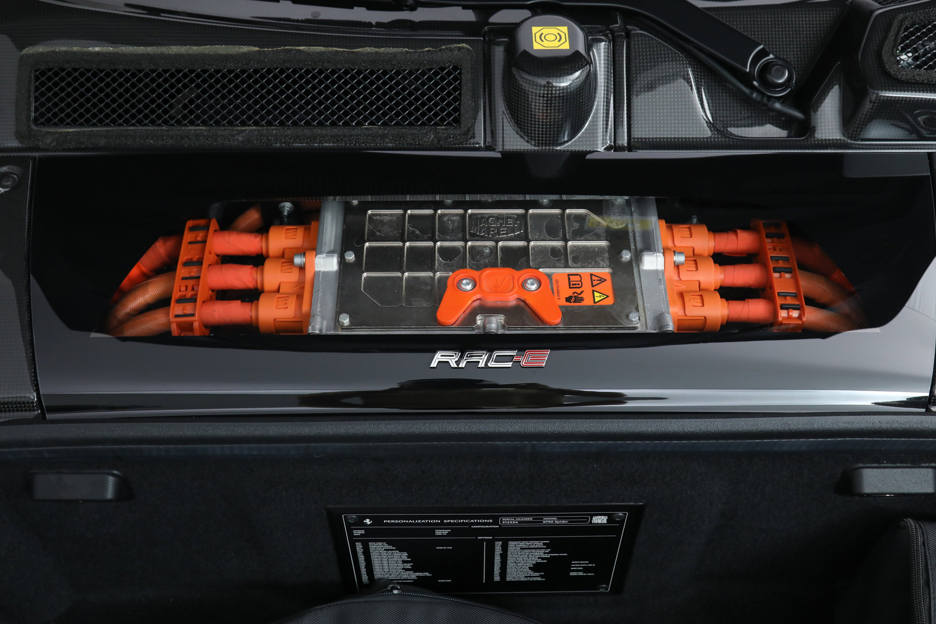 Used 2025 Ferrari SF90 Spider image 40