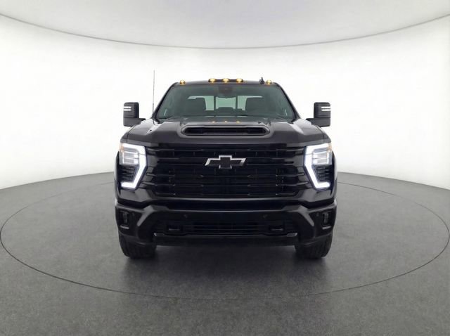 Used 2024 Chevrolet Silverado 3500 LTZ w/ LTZ Plus Package image 5
