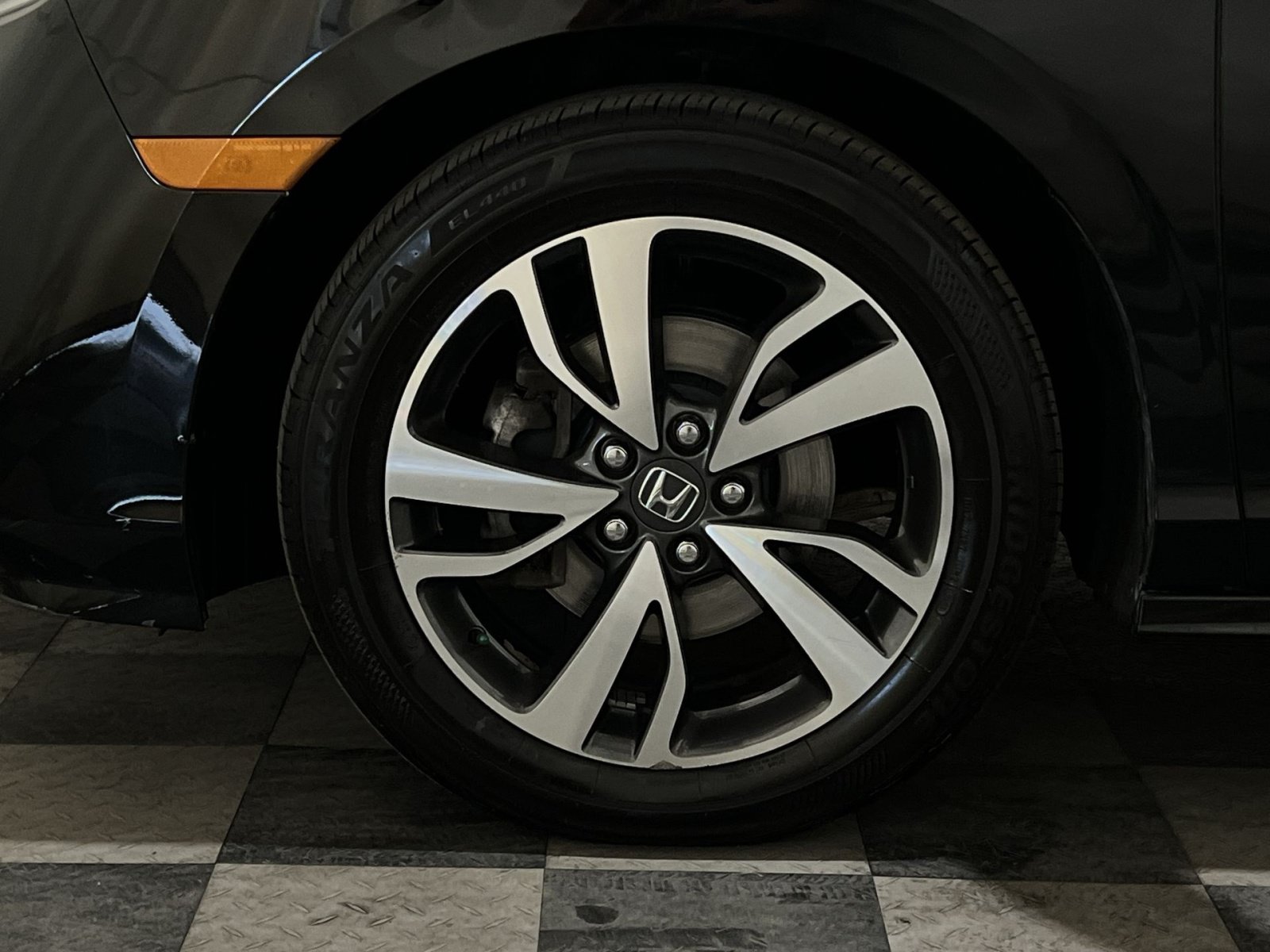 Used 2024 Honda Odyssey Touring image 13