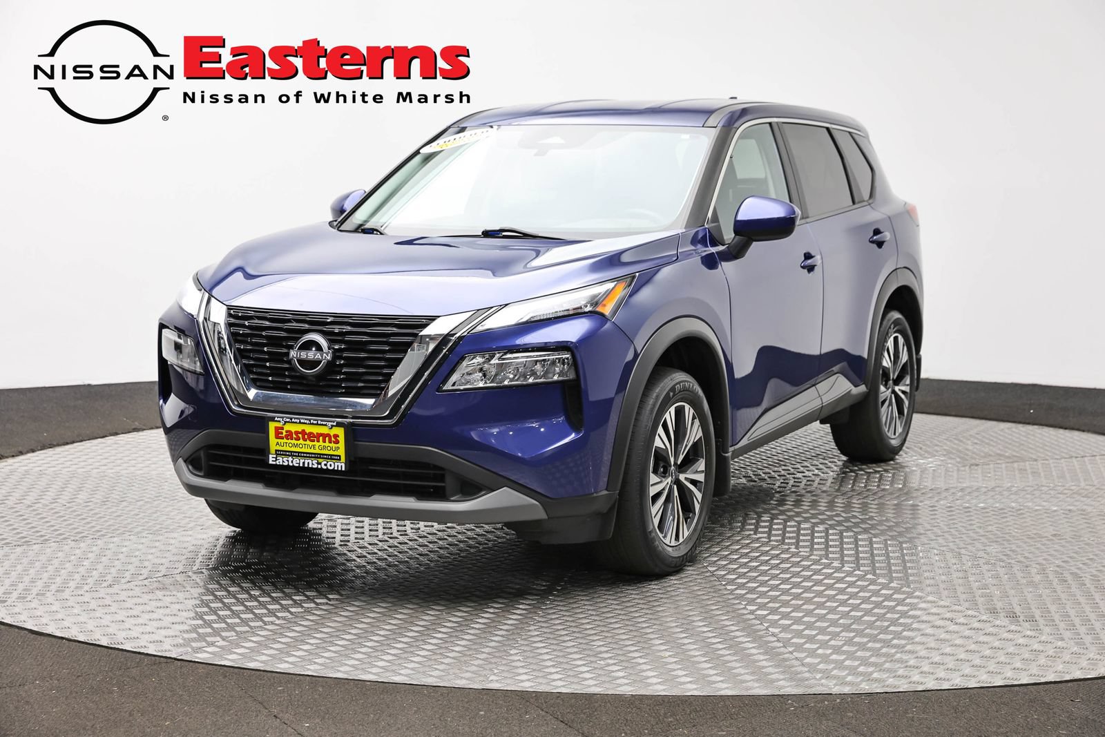 Used 2023 Nissan Rogue SV AWD/4WD image 1