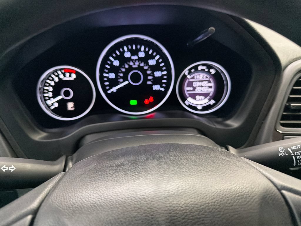 Used 2021 Honda HR-V LX image 24