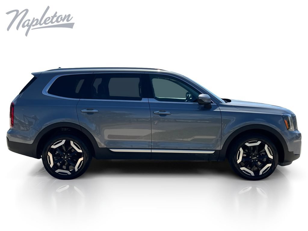 Used 2025 Kia Telluride S AWD/4WD image 7