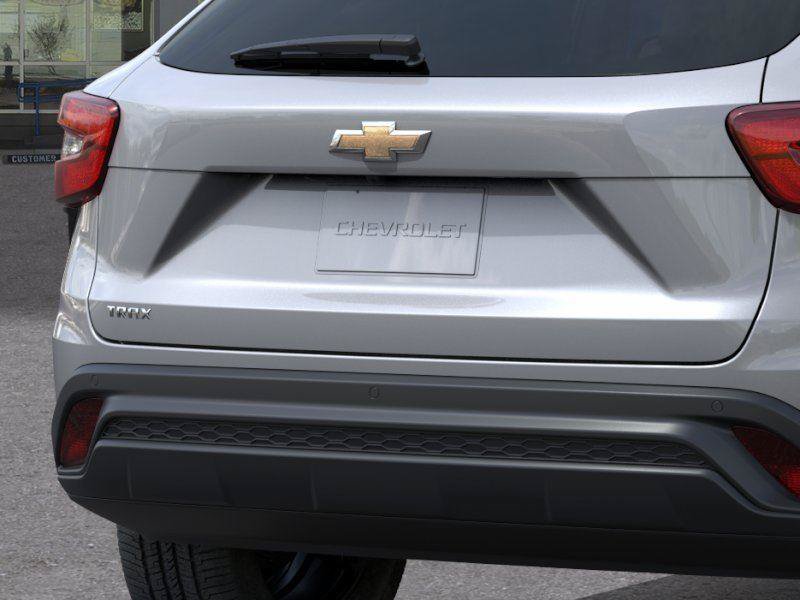 New 2026 Chevrolet Trax LS w/ Driver Confidence Package FWD image 14