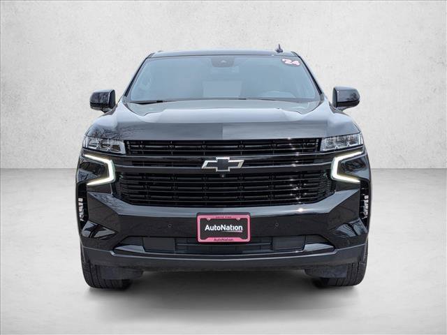 Used 2024 Chevrolet Tahoe RST w/ Luxury Package AWD/4WD image 2