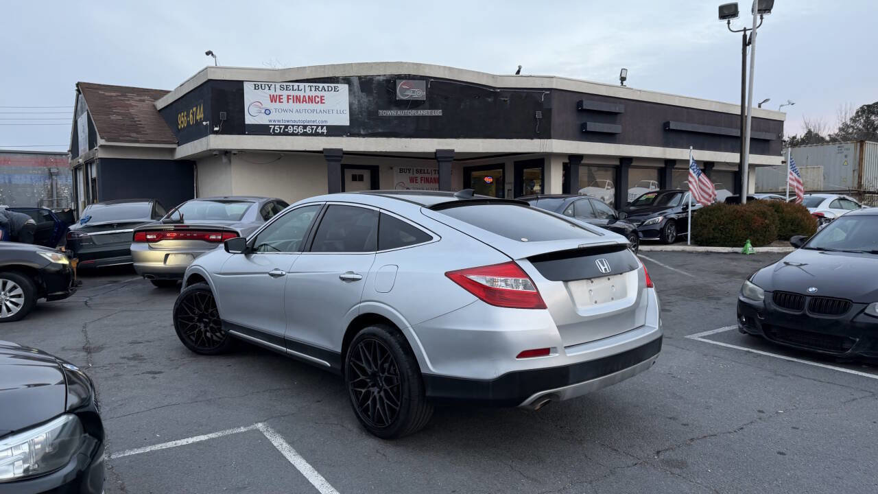 Used 2013 Honda Crosstour EX image 14