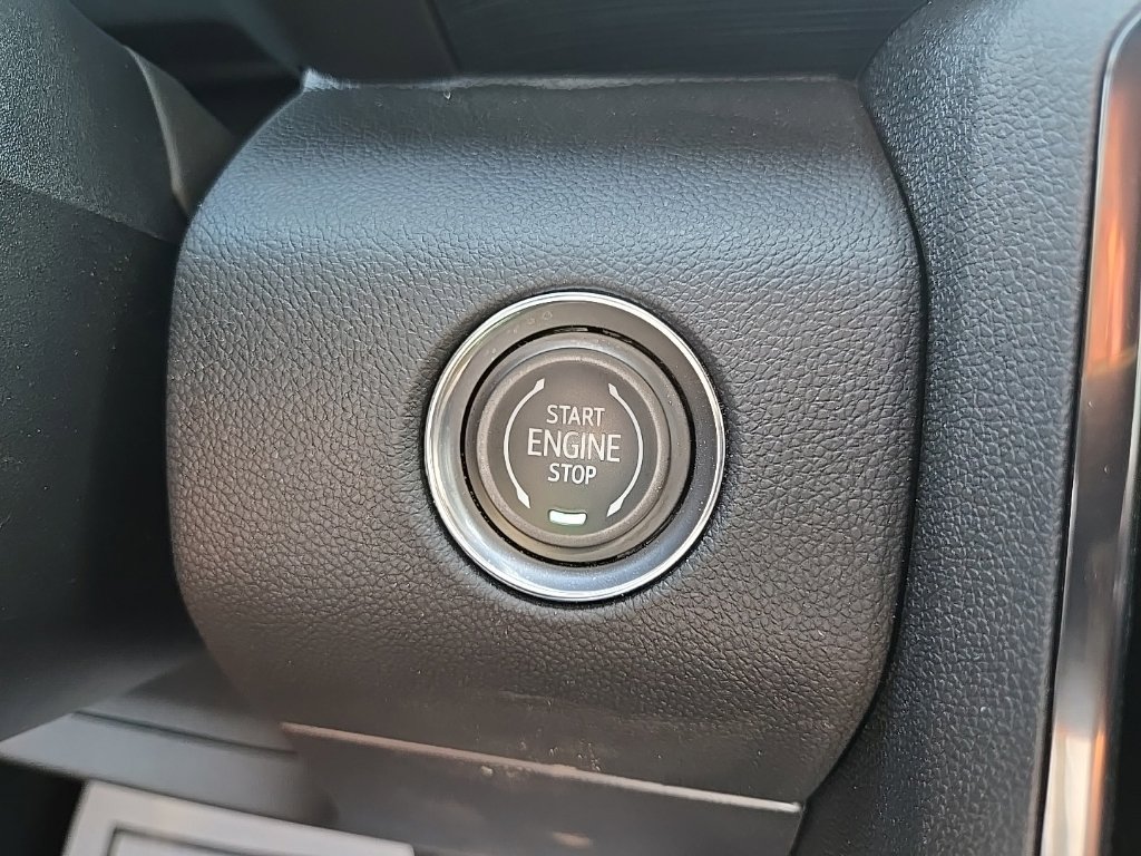 Used 2026 GMC Acadia AT4 w/ Luxury Package AWD/4WD image 56