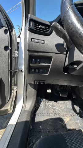 Used 2022 Nissan Rogue Sport SV AWD/4WD image 12