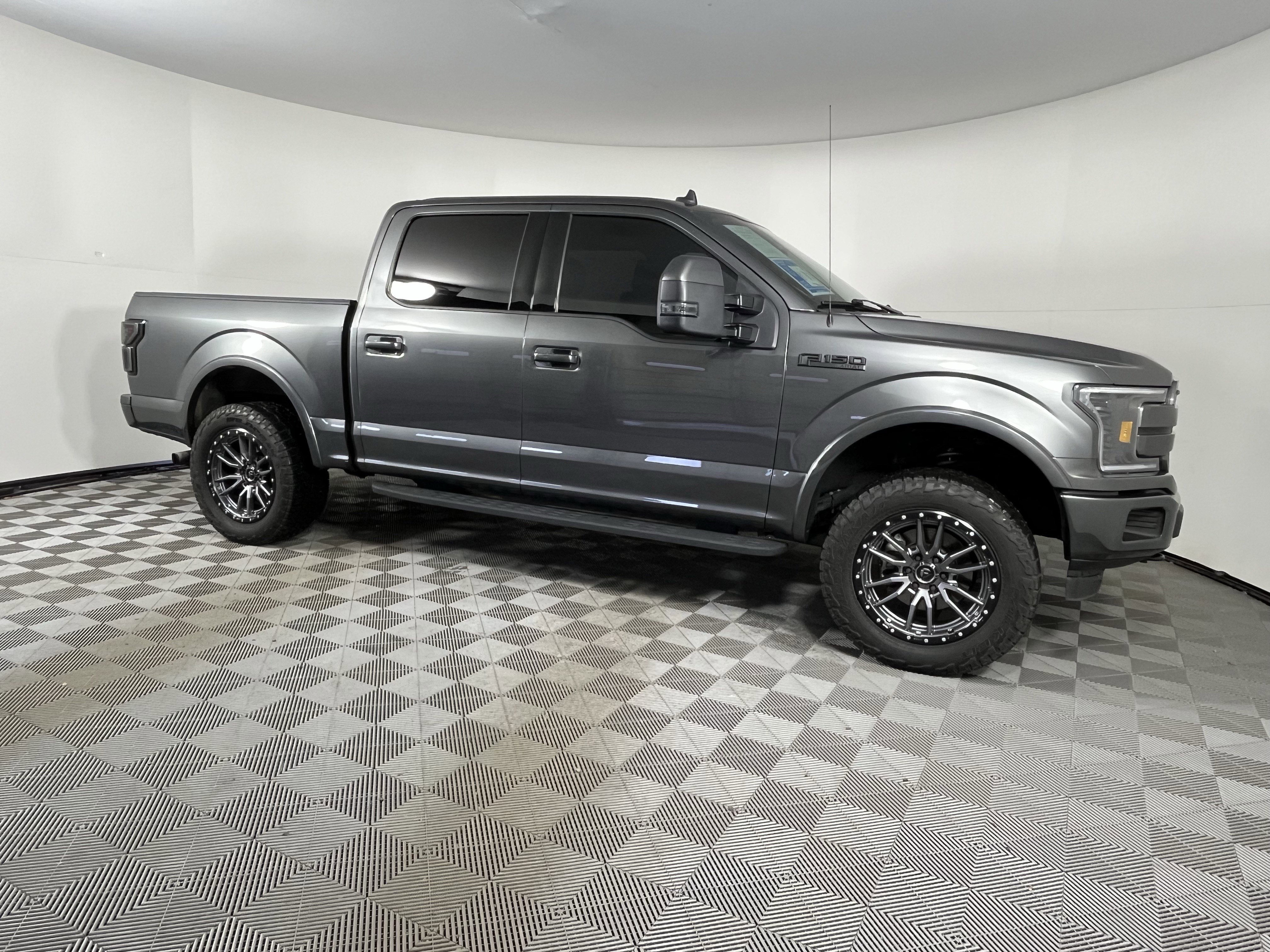 Used 2020 Ford F150 Lariat image 6