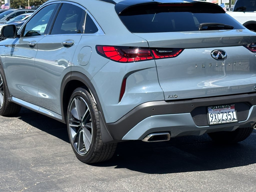 Used 2025 INFINITI QX55 Essential AWD/4WD image 5