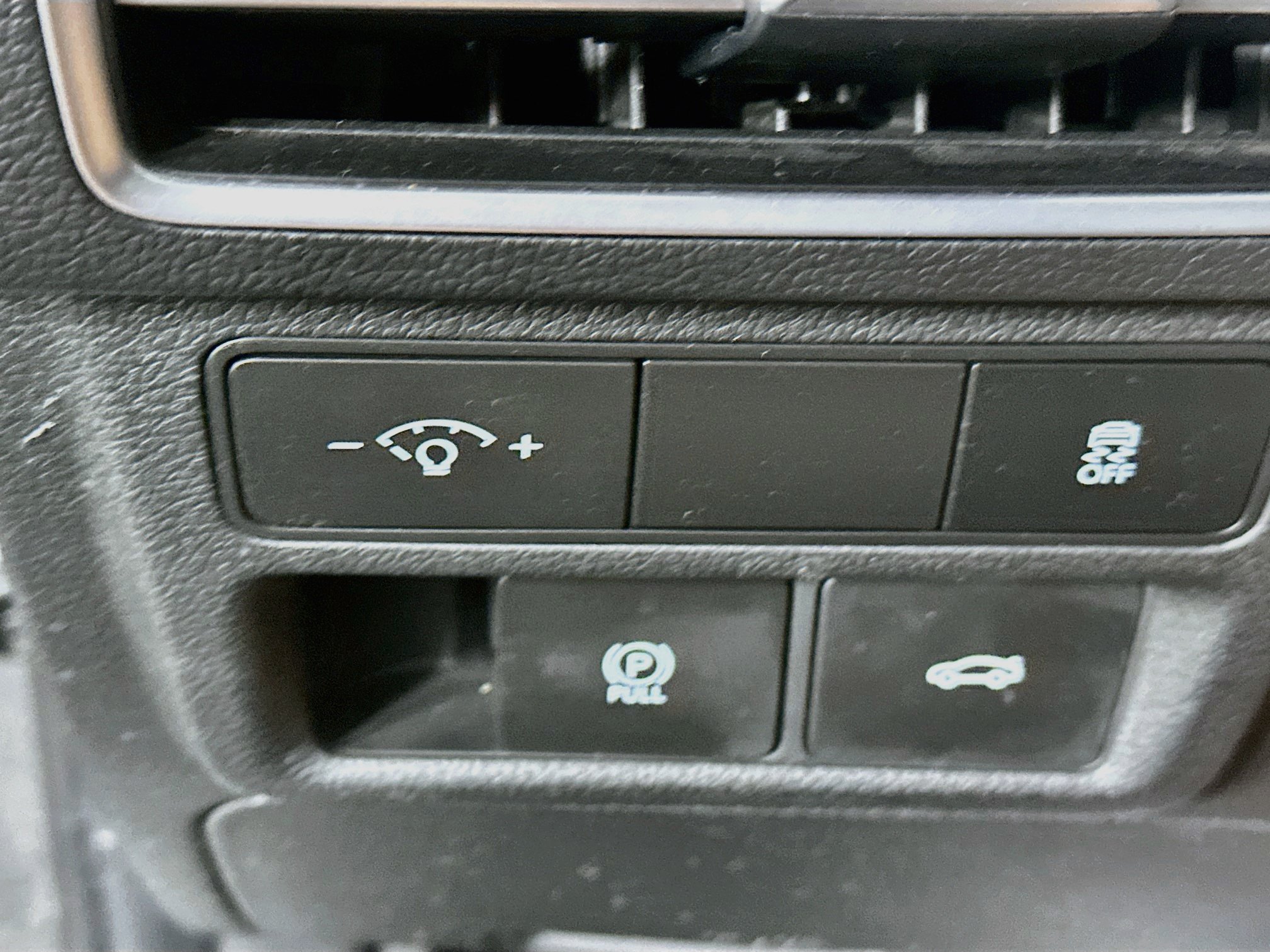 Used 2025 Hyundai Sonata SEL FWD image 17
