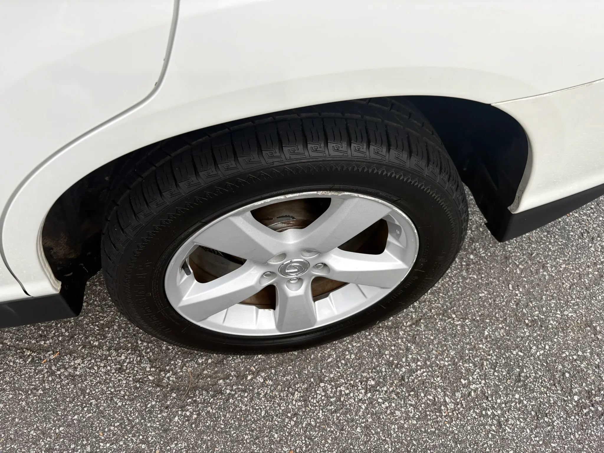 Used 2004 Lexus RX 330 AWD image 15