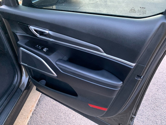 Used 2022 Kia Telluride S image 13