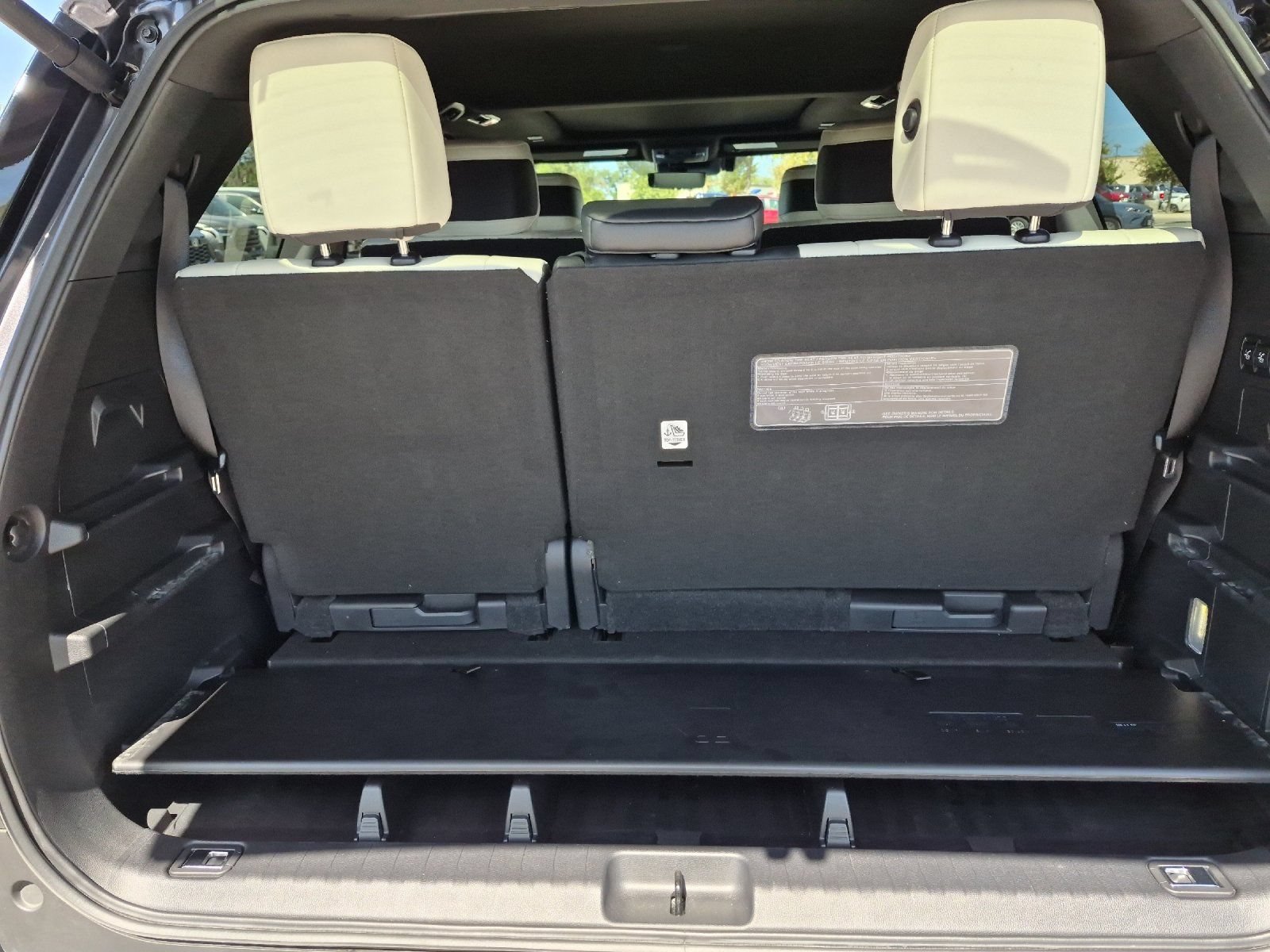 Used 2023 Toyota Sequoia Capstone AWD/4WD image 15