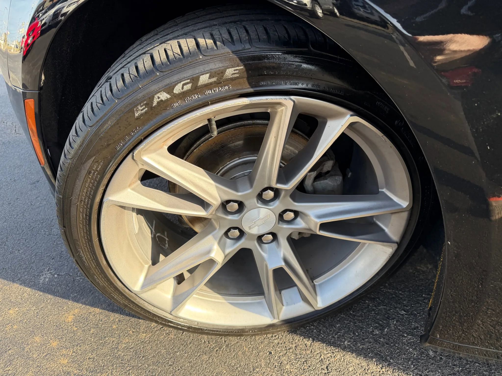 Used 2021 Chevrolet Camaro LT w/ RS Package image 38