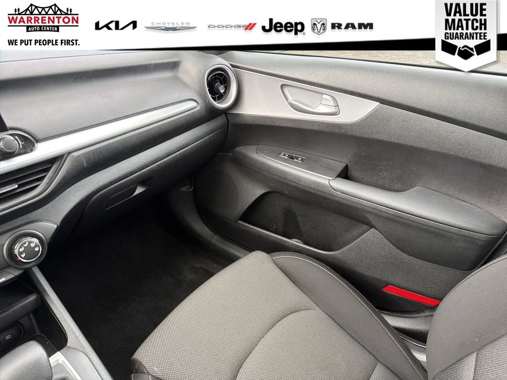 Used 2024 Kia Forte LXS FWD image 28