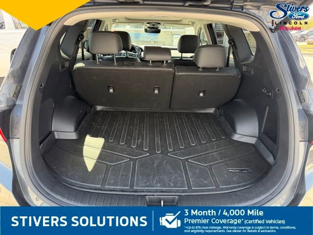 Used 2021 Hyundai Santa Fe SEL w/ Convenience + Premium Package image 9