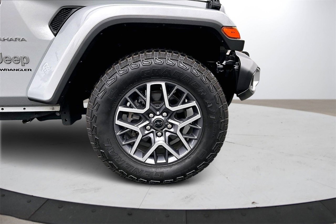 Certified 2024 Jeep Wrangler Sahara image 32