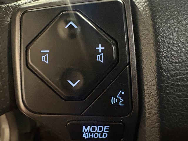 Used 2020 Toyota Tacoma TRD Sport image 18