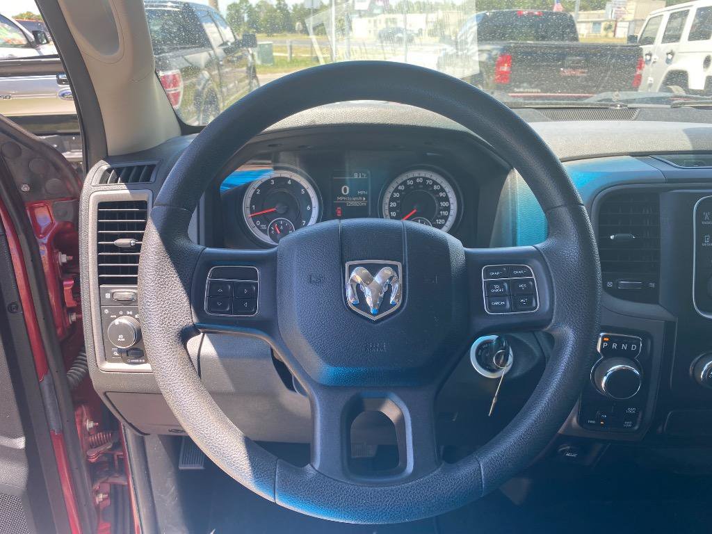 Used 2014 RAM 1500 Express AWD/4WD image 26
