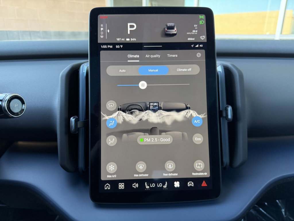 Used 2025 Volvo EX30 Ultra image 20