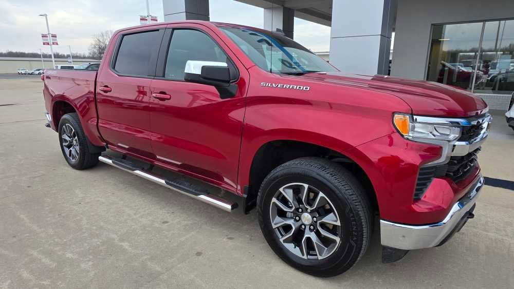 Used 2024 Chevrolet Silverado 1500 LT w/ All Star Edition Plus image 2