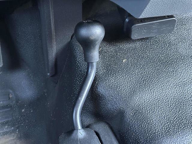 Used 2014 Ford F550 4x4 Regular Cab Super Duty image 17