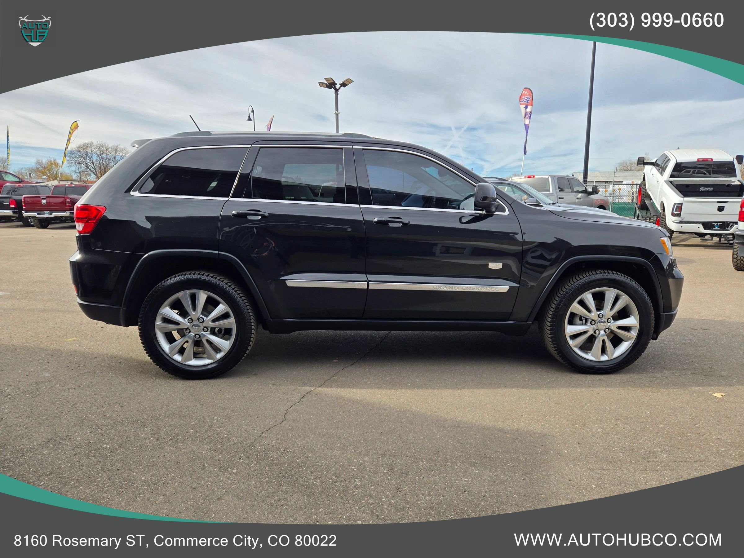 Used 2011 Jeep Grand Cherokee 70th Anniversary AWD/4WD image 4