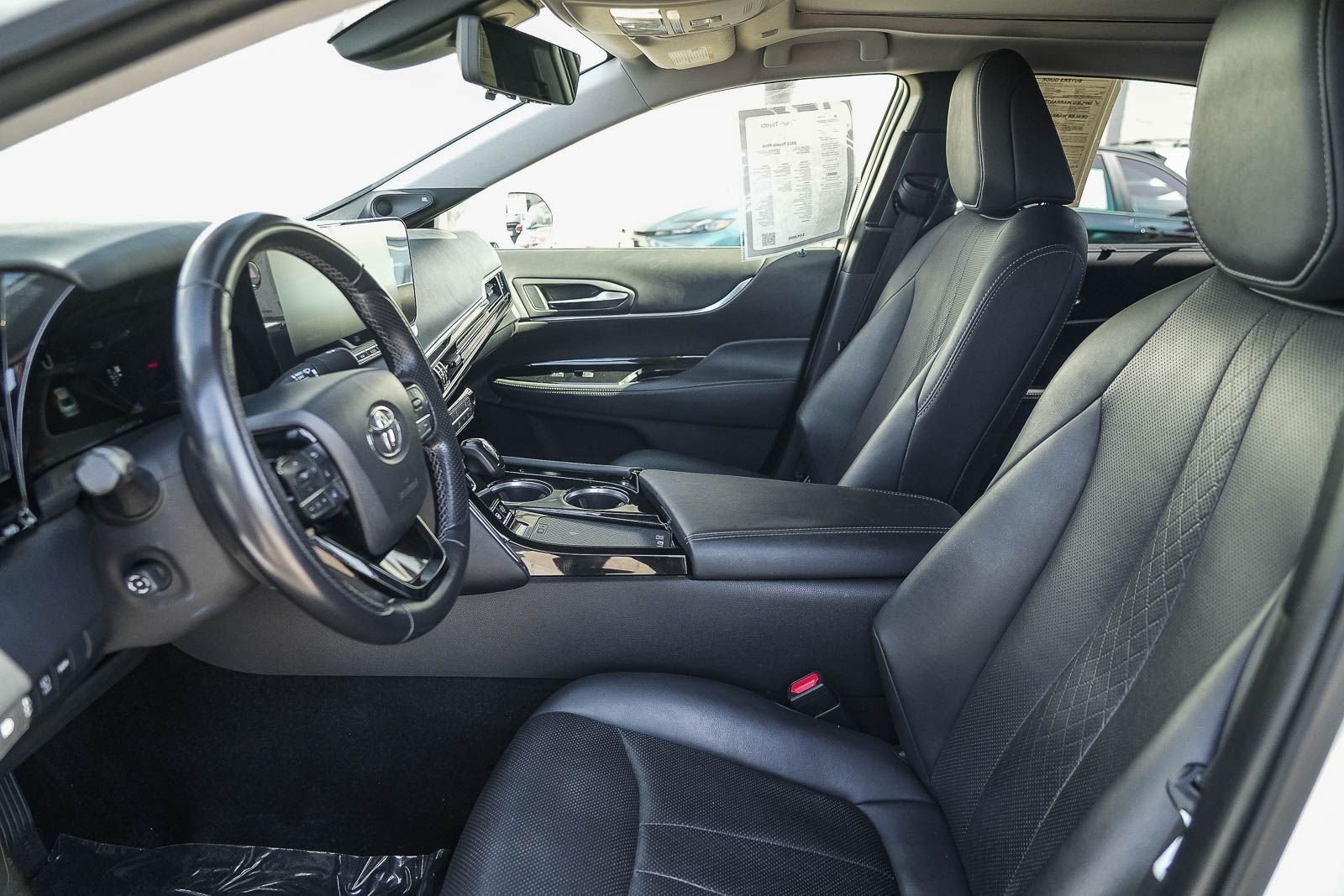 Certified 2021 Toyota Mirai RWD image 18