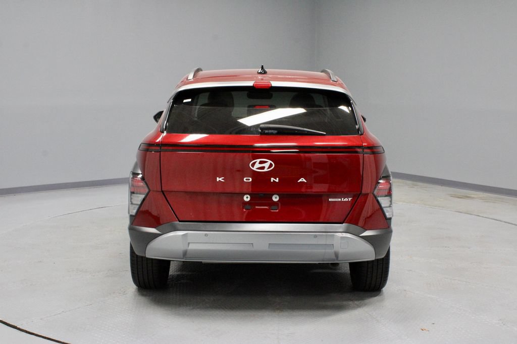 Used 2024 Hyundai Kona Limited AWD/4WD image 11