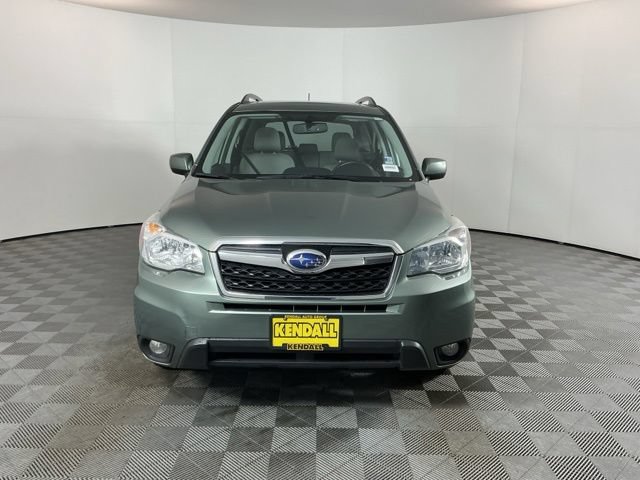 Used 2014 Subaru Forester 2.5i Limited AWD/4WD image 2