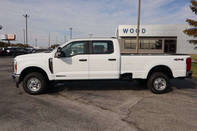 New 2026 Ford F250 XL w/ XL Chrome Package image 3