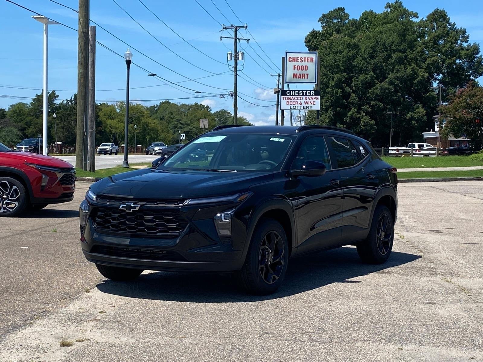 New 2026 Chevrolet Trax LT w/ Driver Confidence Package FWD image 2