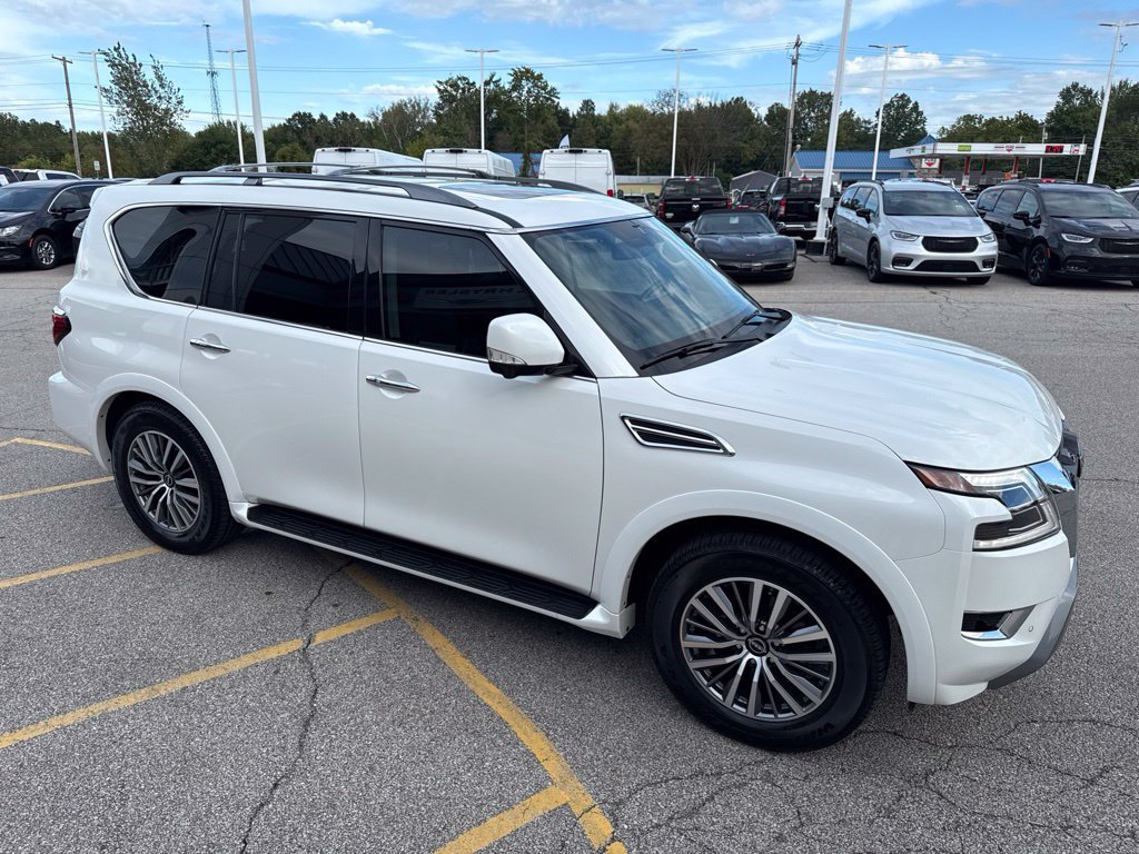 Used 2023 Nissan Armada SL w/ Cargo Package AWD/4WD image 7