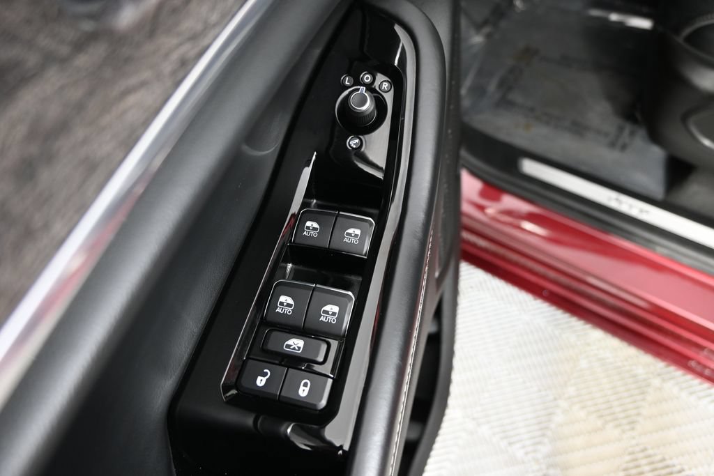 Used 2022 Jeep Grand Cherokee Overland AWD/4WD image 20