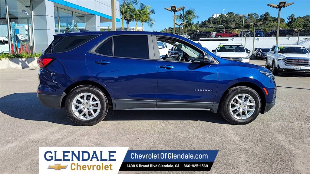Used 2023 Chevrolet Equinox LS image 9