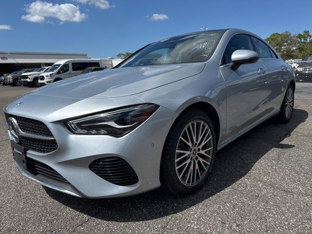 Used 2025 Mercedes-Benz CLA 250 CLA 250 image 2