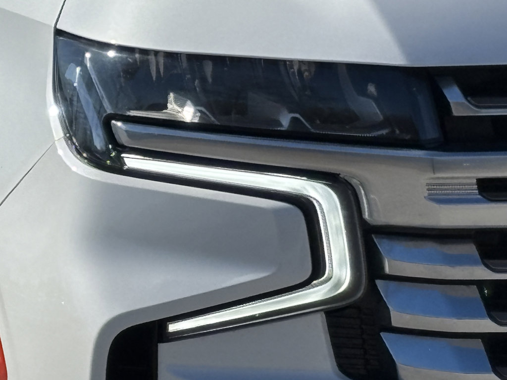 Used 2022 Chevrolet Tahoe High Country w/ Premium Package 2 image 19