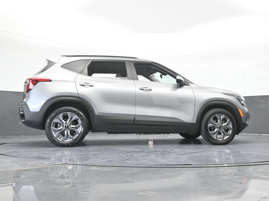 Used 2024 Kia Seltos S FWD image 61