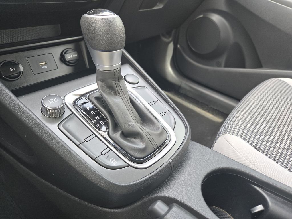 Used 2022 Hyundai Kona SE FWD image 21