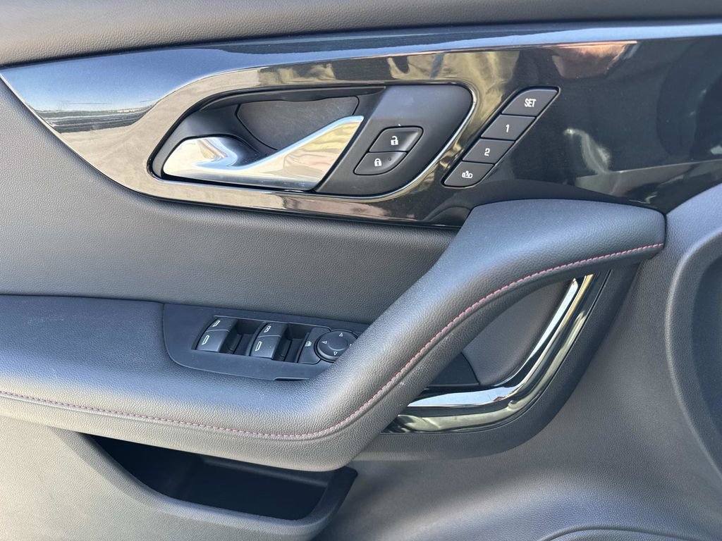 Used 2022 Chevrolet Blazer RS w/ Enhanced Convenience Package image 19